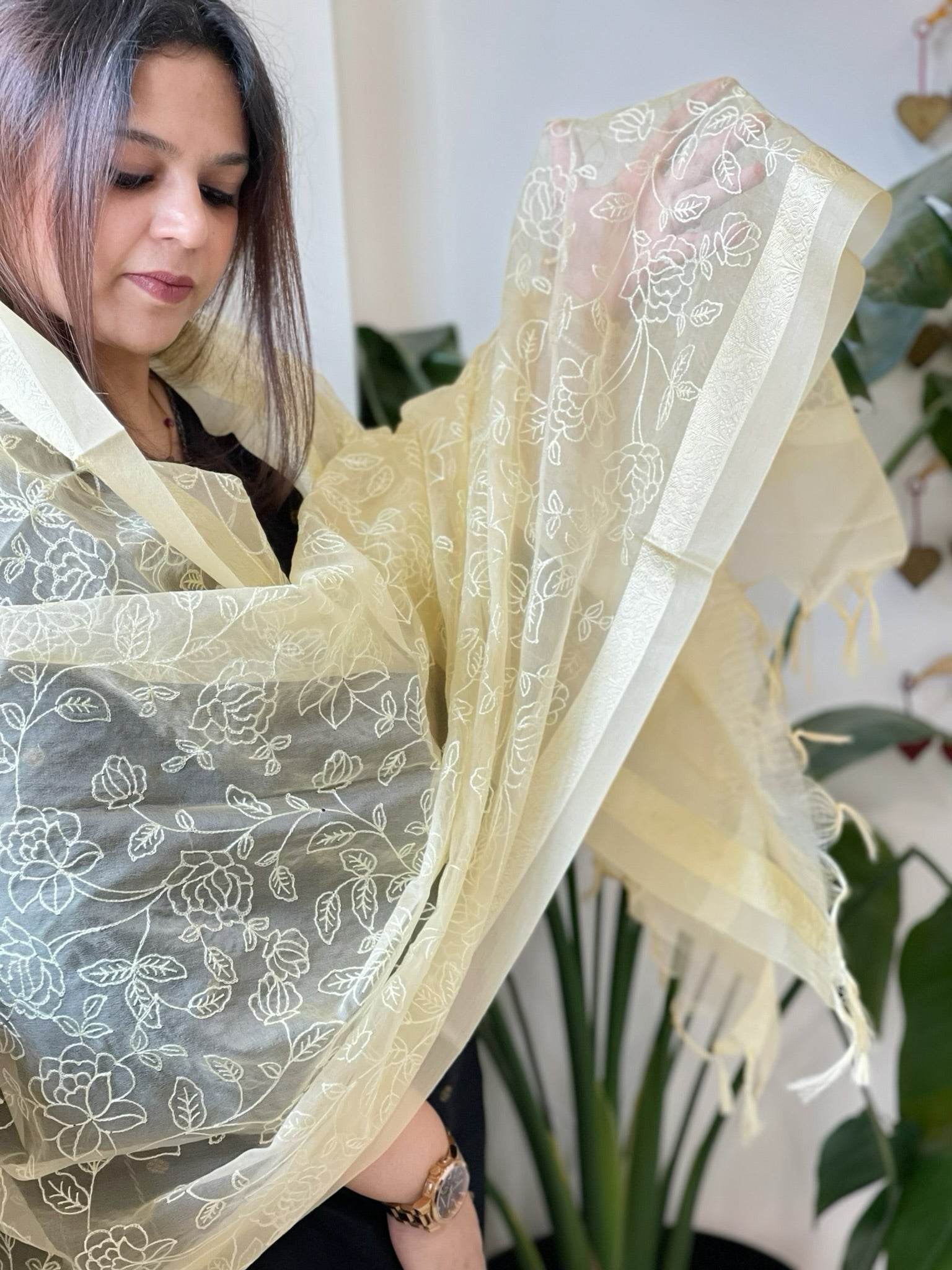 Yellow Organza Dupatta with Thread Jaal Embroidery - Masakalee