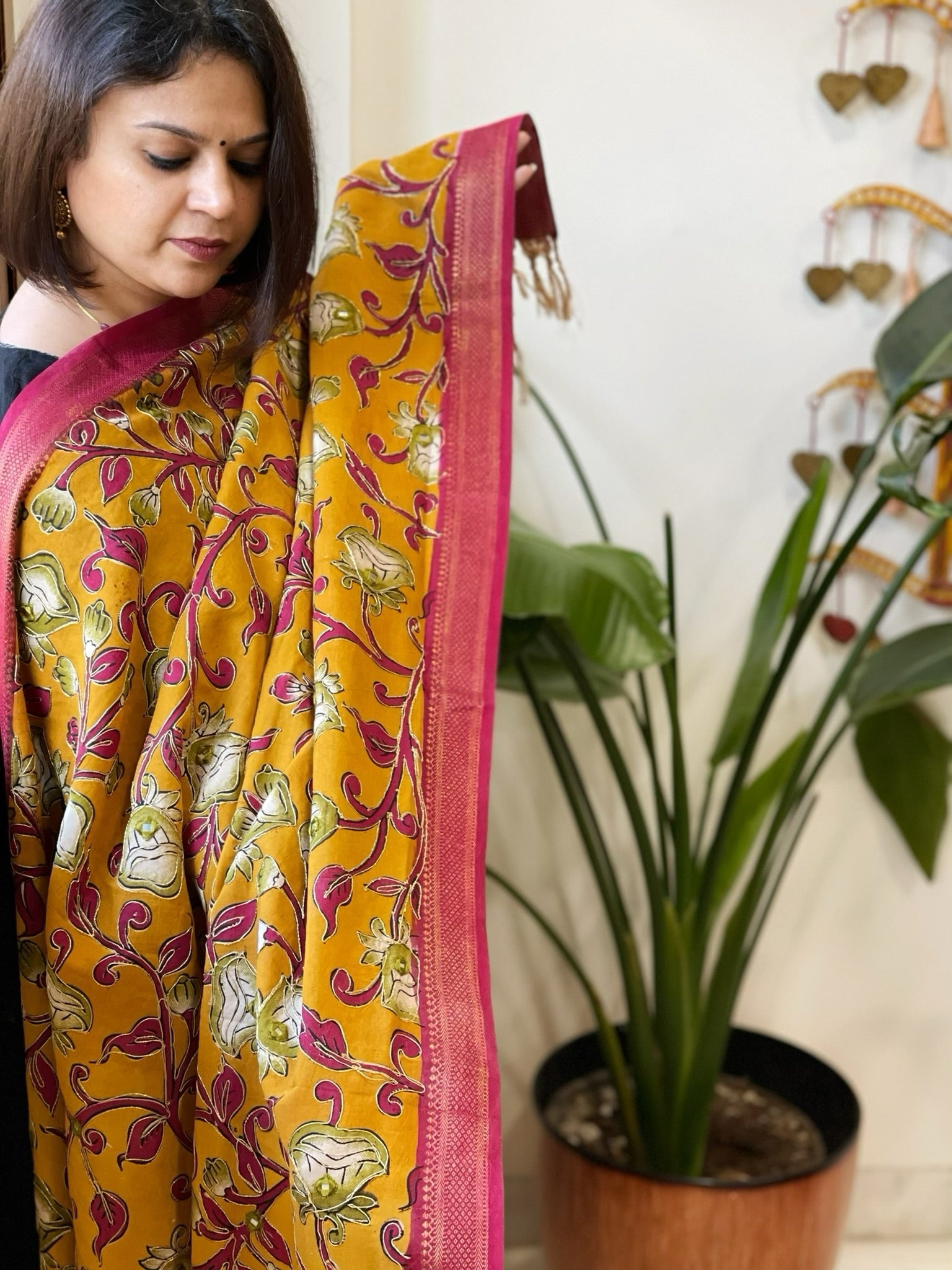 Yellow Printed Kalamkari Dupatta with Thread & Mirror Handwork in Chanderi Silk - Masakalee