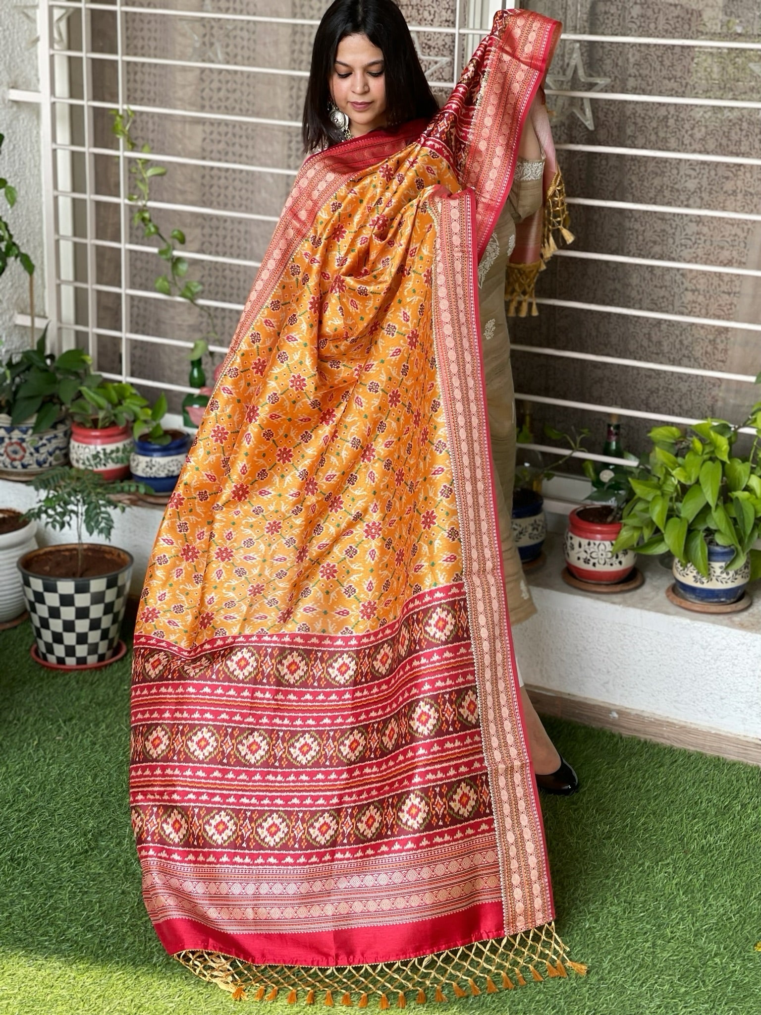 Yellow Printed Patola Dupatta in Fine Art Silk - Masakalee