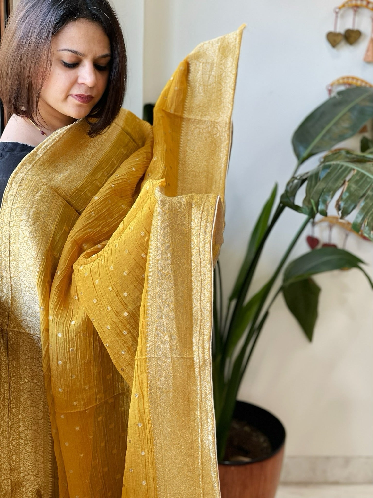 Yellow Woven Banarasi Dupatta in Tissue - Masakalee